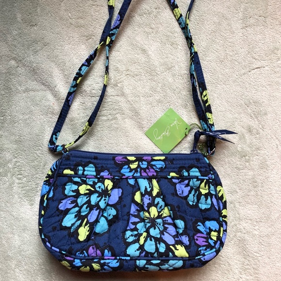 Vera Bradley Handbags - Vera Bradley ‘Frankie’ crossbody // Indigo Pop
